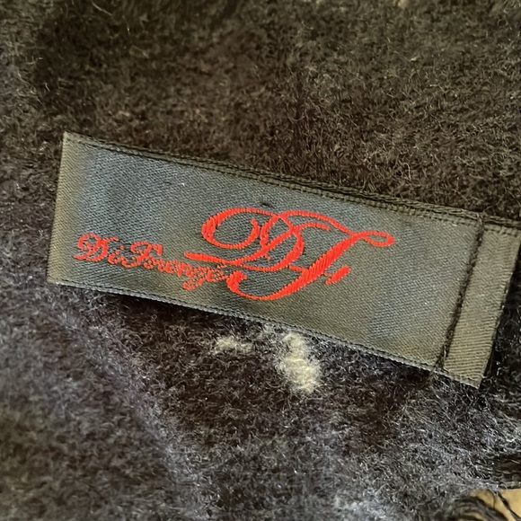 The Coziest Warm Fall Shawl Scarf Wrap. Camel/Yellowish Cream & Black Large - Picture 4 of 10